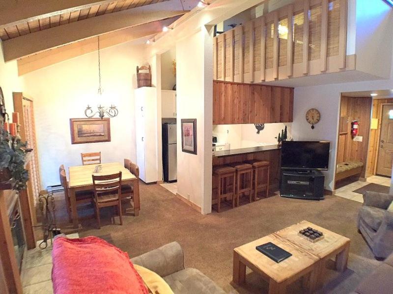 2 Bedrooms Premium *