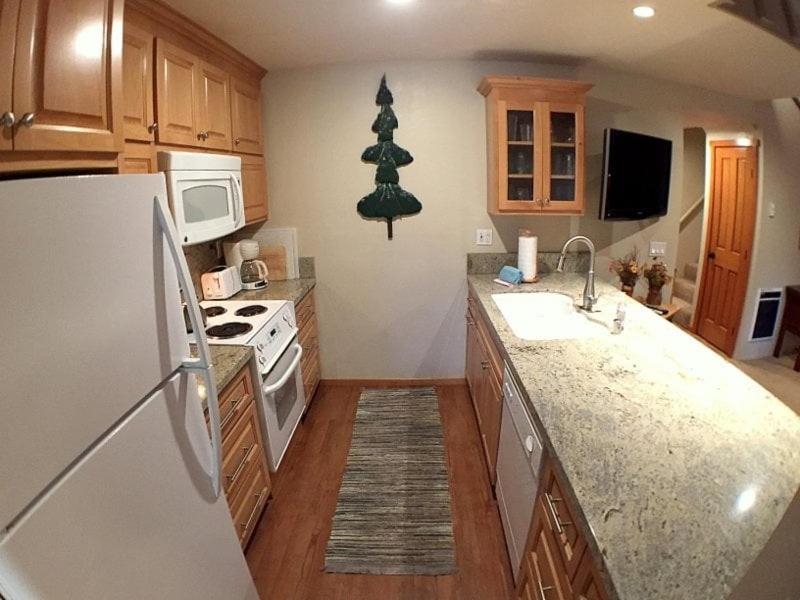 2 Bedrooms Premium Apartment